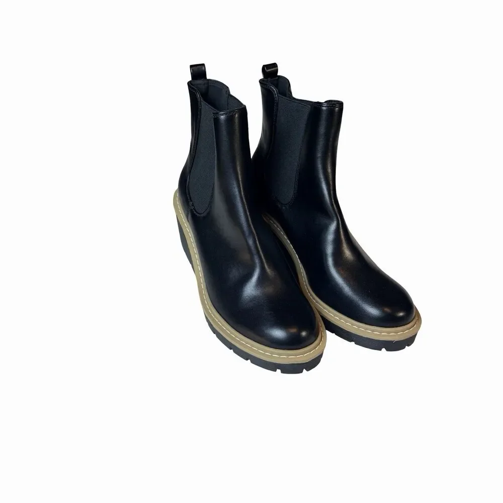 Platform Wedge Chelsea Ankle Boots Black Women's Size 9 Gorpcore Rugged NEW